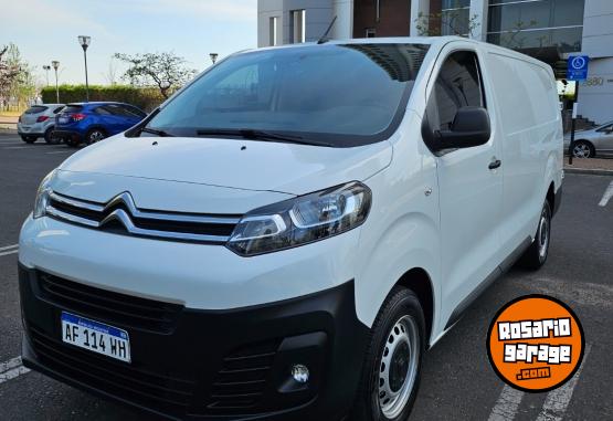 Utilitarios - Citroen Jumpy 2022 Diesel 28800Km - En Venta