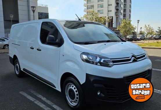 Utilitarios - Citroen Jumpy 2022 Diesel 28800Km - En Venta