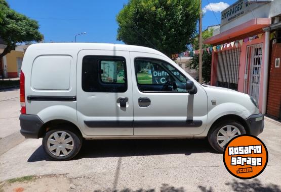 Utilitarios - Renault Kangoo 2010 GNC 160000Km - En Venta