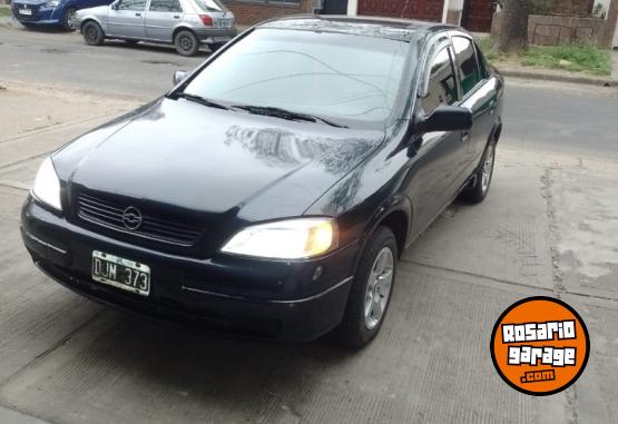 Autos - Chevrolet Astra 2000 GNC 275000Km - En Venta