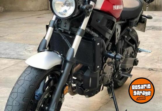 Motos - Yamaha xsr 700 2018 Nafta 18000Km - En Venta