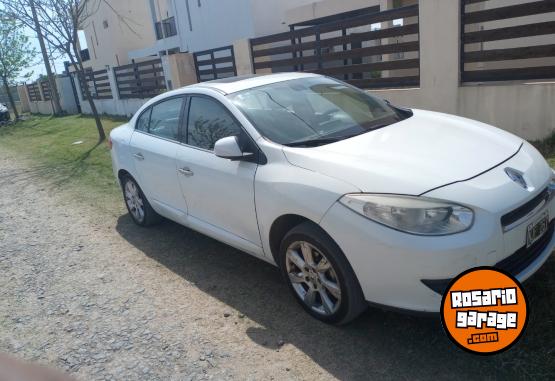 Autos - Renault Privilegio 2013 Nafta 140000Km - En Venta