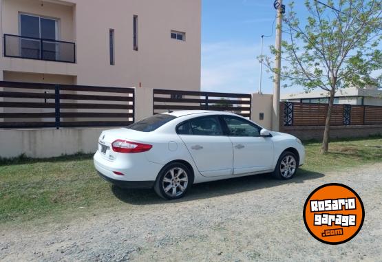 Autos - Renault Privilegio 2013 Nafta 140000Km - En Venta