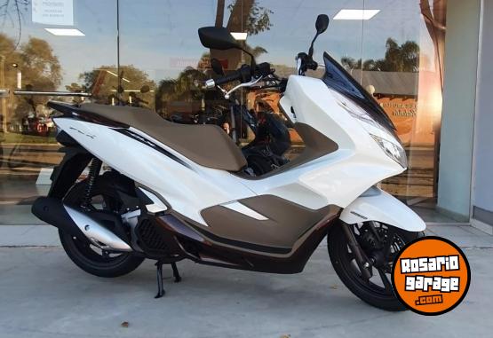 Motos - Honda PCX 0Km 2020 Nafta 3Km - En Venta