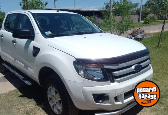 Camionetas - Ford Ranger xls 4x4 3.2 diesel 2013 Diesel 82000Km - En Venta