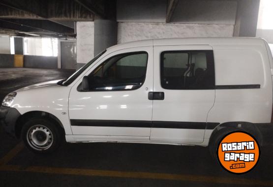 Utilitarios - Citroen Berlingo 2016 Diesel 151300Km - En Venta