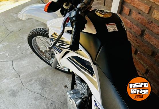 Motos - Yamaha Xtz250 2019 Nafta 17000Km - En Venta