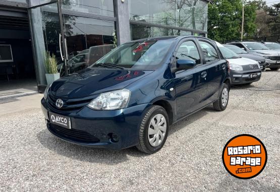 Autos - Toyota ETIOS 1.5 XS 5P 2016 Nafta  - En Venta