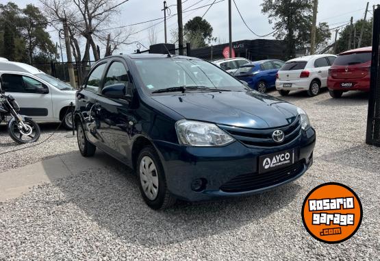 Autos - Toyota ETIOS 1.5 XS 5P 2016 Nafta  - En Venta