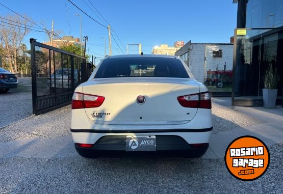 Autos - Fiat GRAND SIENA 1.6 ESSENCE 2014 Nafta  - En Venta