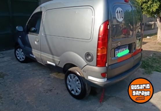 Utilitarios - Renault kangoo 2017 Nafta 145000Km - En Venta