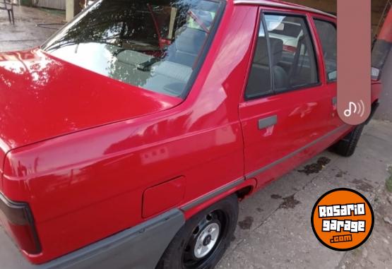 Autos - Renault 9 1993 Nafta 113000Km - En Venta