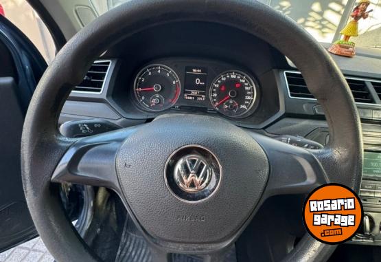 Autos - Volkswagen Voyage 2016 Nafta 105000Km - En Venta