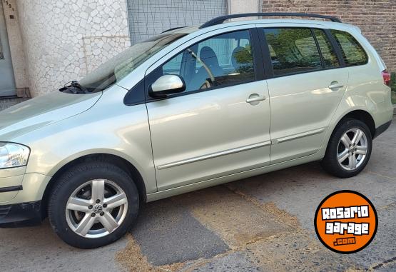 Autos - Volkswagen Suran 2009 Nafta 125000Km - En Venta