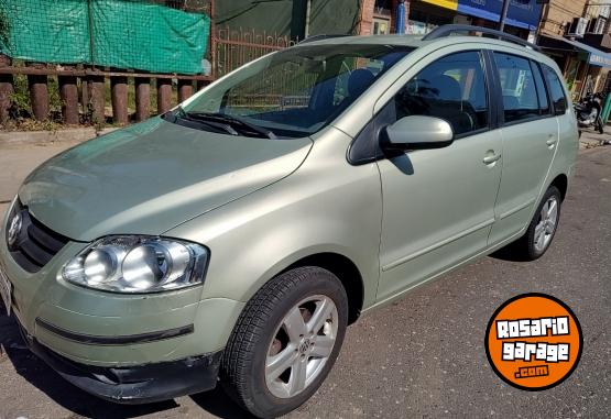 Autos - Volkswagen Suran 2009 Nafta 125000Km - En Venta