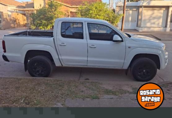 Camionetas - Volkswagen Amarok 2017 Diesel 197000Km - En Venta