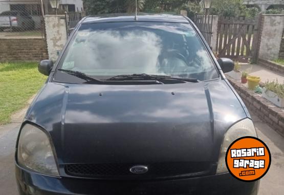 Autos - Ford Fiesta 2006 GNC 230000Km - En Venta