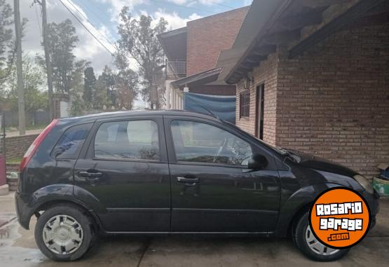 Autos - Ford Fiesta 2006 GNC 230000Km - En Venta