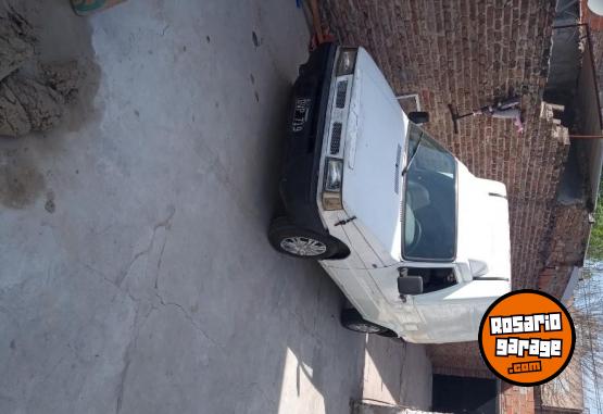 Utilitarios - Fiat Fioruno 2001 Diesel 111111Km - En Venta