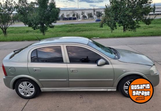 Autos - Chevrolet Astra 2008 Nafta 194000Km - En Venta