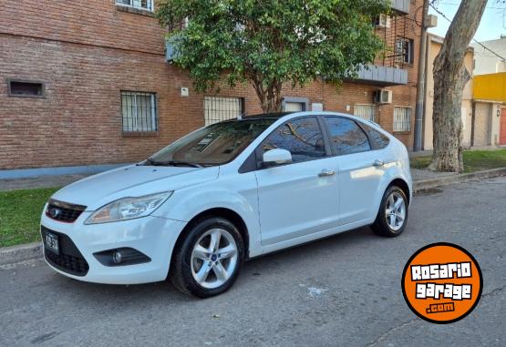 Autos - Ford Focus 2.0 trend permuto 2011 Nafta 145000Km - En Venta