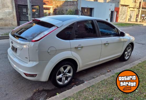 Autos - Ford Focus 2.0 trend permuto 2011 Nafta 145000Km - En Venta