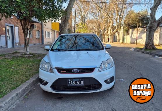 Autos - Ford Focus 2.0 trend permuto 2011 Nafta 145000Km - En Venta