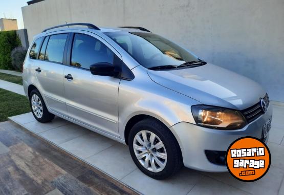 Autos - Volkswagen Suran 2012 Nafta 100000Km - En Venta