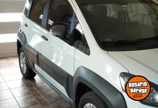 Autos - Fiat Idea Adventure 2014 Nafta 146000Km - En Venta