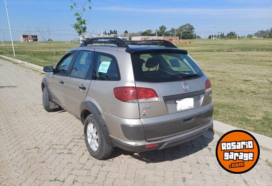 Autos - Fiat Palio trekking 2011 Nafta 217000Km - En Venta