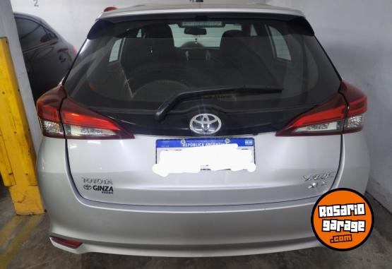 Autos - Toyota XLS 2021 Nafta 7400Km - En Venta