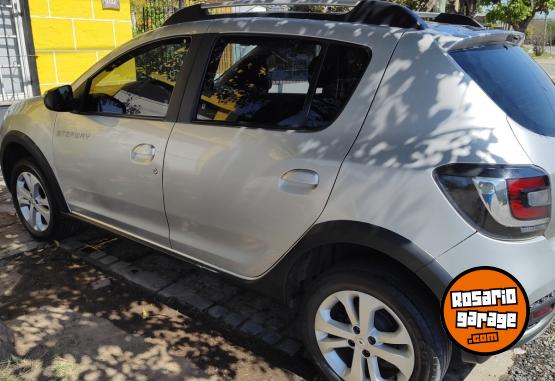 Autos - Renault Sandero stepway 2016 Nafta 110000Km - En Venta