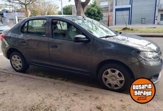 Autos - Renault Logan 2014 Nafta 47000Km - En Venta