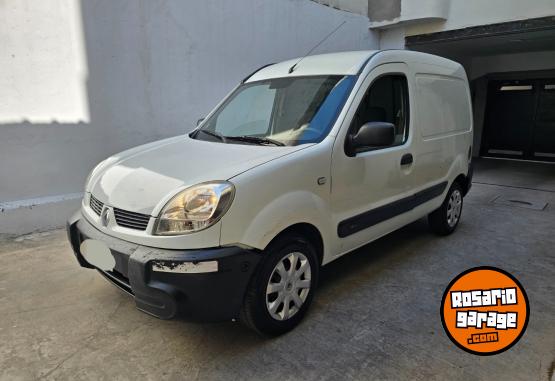 Utilitarios - Renault Kangoo 2010 Nafta 138000Km - En Venta