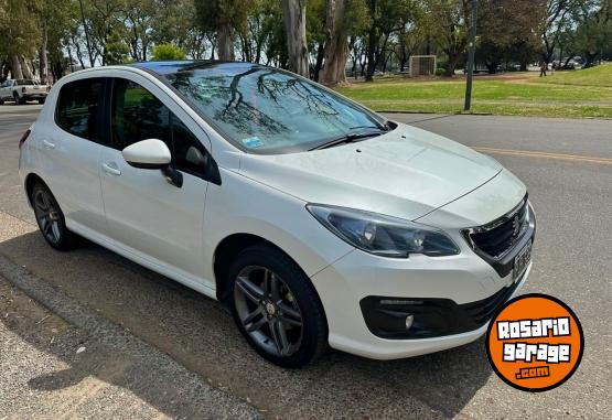 Autos - Peugeot 308 2015 Diesel 142000Km - En Venta