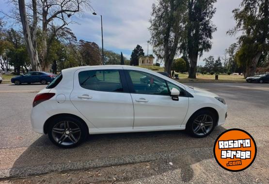 Autos - Peugeot 308 2015 Diesel 142000Km - En Venta