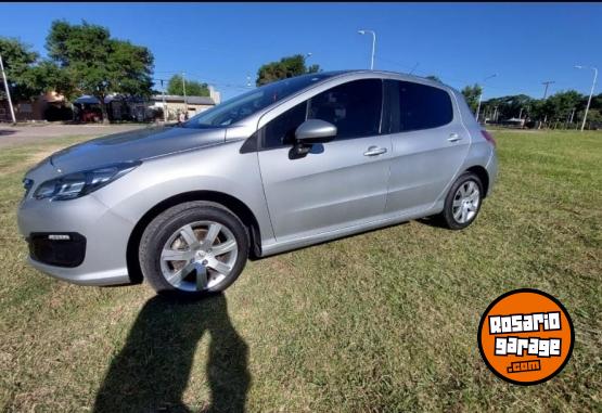 Autos - Peugeot 308 Active 2015 Nafta 120000Km - En Venta