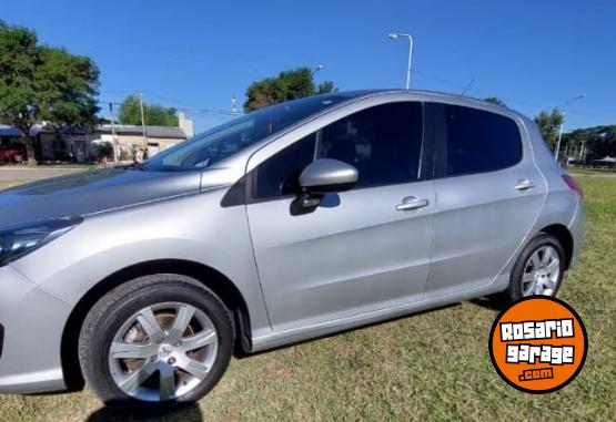 Autos - Peugeot 308 Active 2015 Nafta 120000Km - En Venta