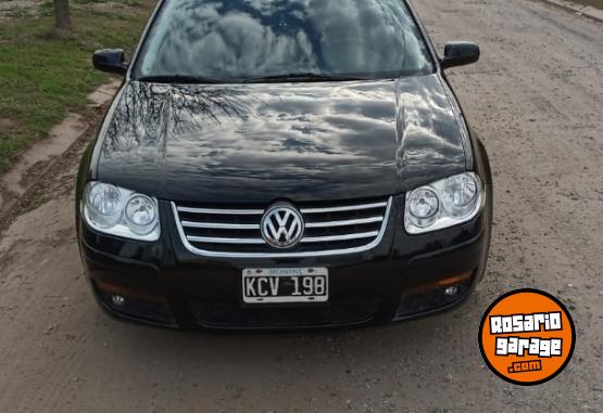 Autos - Volkswagen Bora 2011 Nafta 92000Km - En Venta