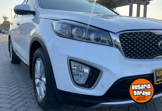 Camionetas - Kia SORENTO 2.4 EX 2017 Nafta 129000Km - En Venta