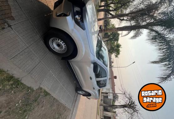 Camionetas - Nissan Frontier s 2023 Diesel 32000Km - En Venta