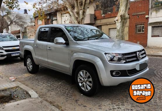 Camionetas - Volkswagen Amarok 180cv 4x4 permuto 2015 Diesel 114000Km - En Venta