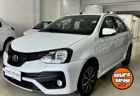 Autos - Toyota Etios 2022 Nafta 10000Km - En Venta