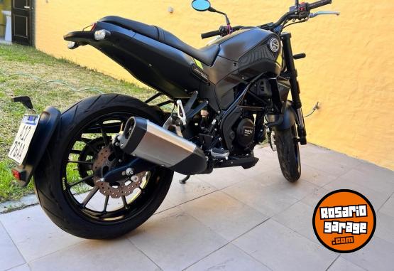 Motos - Benelli Leoncino 250 2022 Nafta 4500Km - En Venta