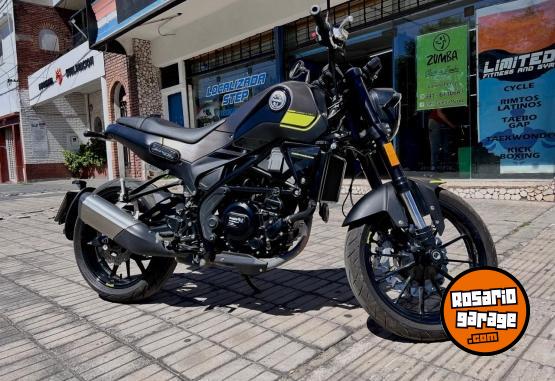 Motos - Benelli Leoncino 250 2022 Nafta 5000Km - En Venta