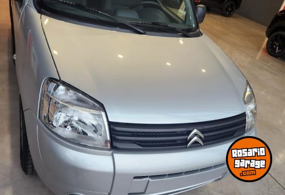 Utilitarios - Citroen BERLINGO MULTISPACE 2024 Diesel 0Km - En Venta