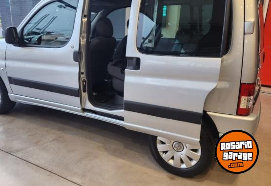 Utilitarios - Citroen BERLINGO MULTISPACE 2024 Diesel 0Km - En Venta