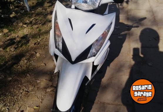 Motos - Honda Wave 2022 Nafta 7300Km - En Venta