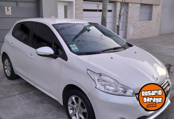 Autos - Peugeot 208 Alliure 1.5 2013 Nafta 880000Km - En Venta