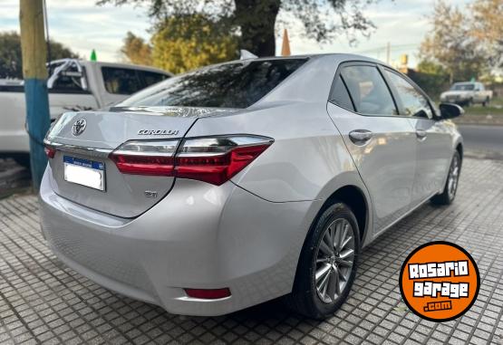 Autos - Toyota Corolla 1.8 XEI CVT 2017 Nafta  - En Venta